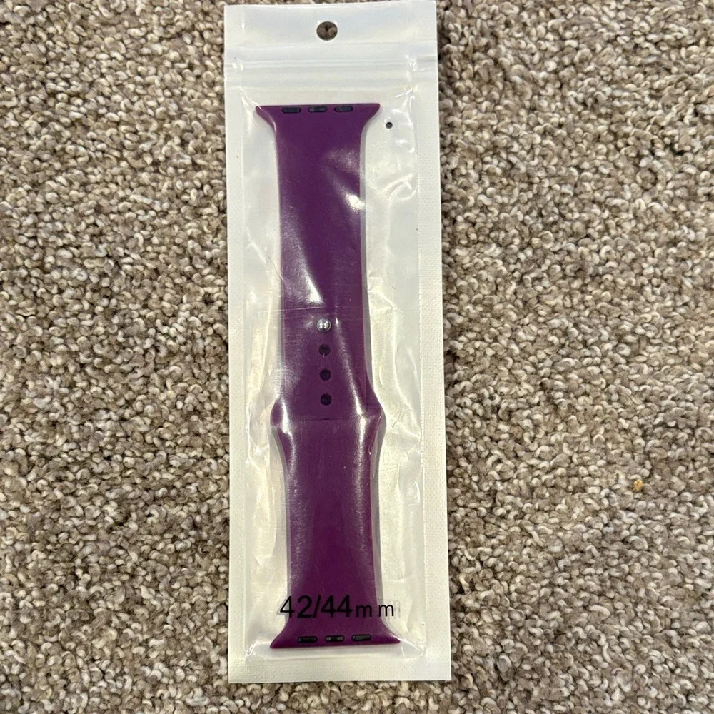 Deep Purple Silicone Watch Band Compatible with 42/44mm